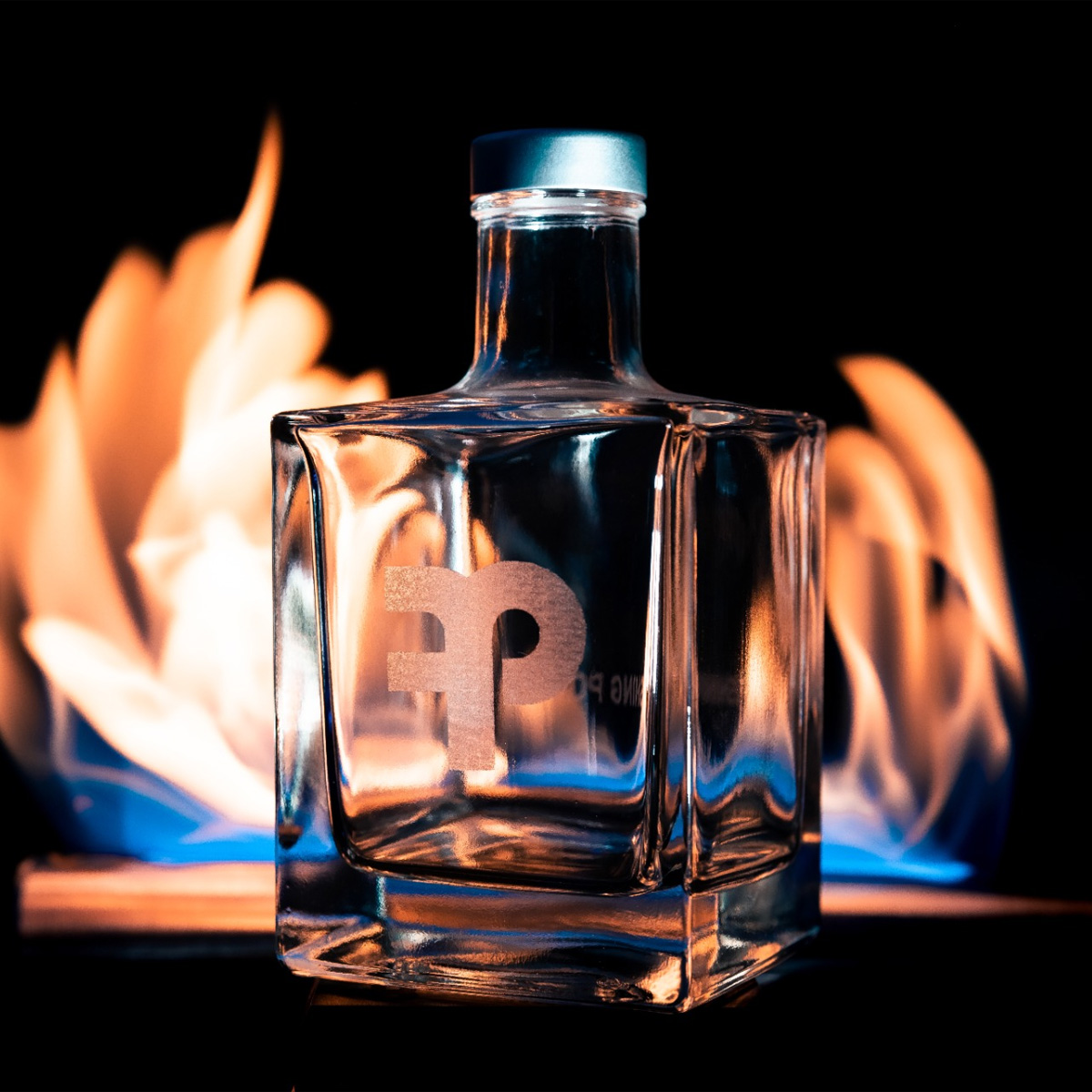 fp-flasa FP Fľaša 0,7L – Obrázok 1